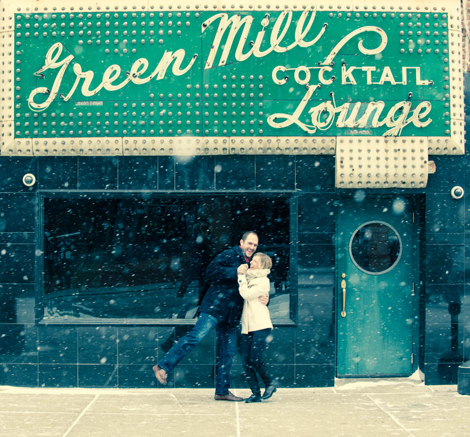 Green Mill Chicago engagement photography