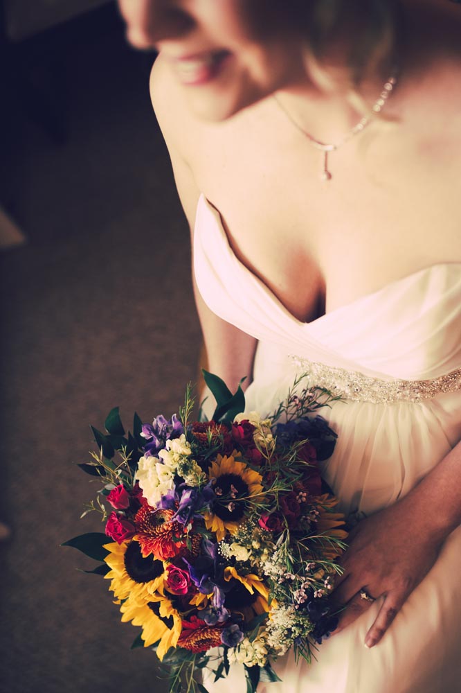 Bridal portrait with bouquet